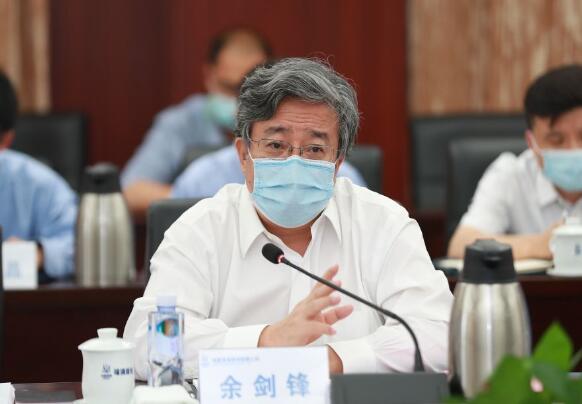 中核集團(tuán)黨組書記、董事長余劍鋒：攜手同心干好新時(shí)代重大工程