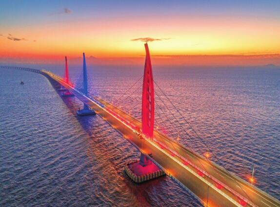 南方電網(wǎng)公司釋放改革能量 為“六穩(wěn)”“六?！痹鰟?dòng)力
