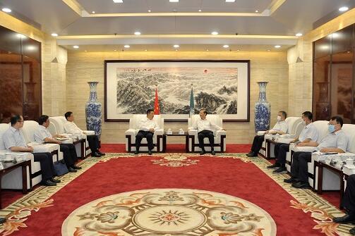 辛保安會見中國西電集團董事長白忠泉、總經(jīng)理裴振江
