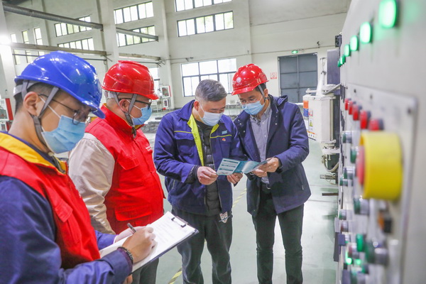 浙江寧波供電：春節(jié)企業(yè)不停產(chǎn)，供電服務(wù)“不打烊”