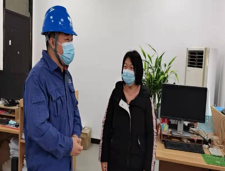 國(guó)網(wǎng)城固供電公司：走訪小微企業(yè)，當(dāng)好“電管家”