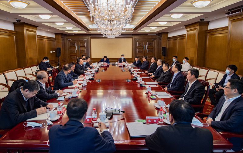 鄒磊、寇偉會(huì)見哈電集團(tuán)董事長曹志安、總經(jīng)理吳偉章