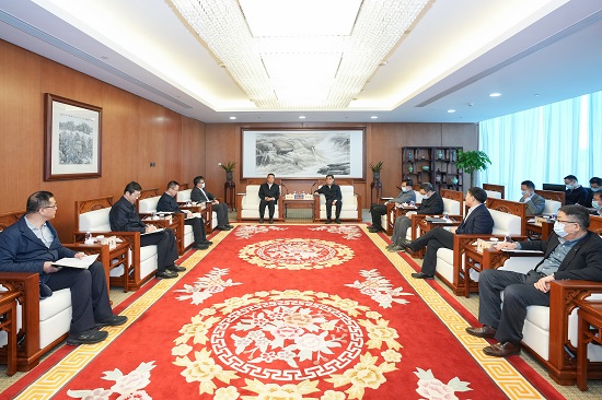 舒印彪鄧建玲會(huì)見哈電集團(tuán)董事長曹志安、總經(jīng)理吳偉章