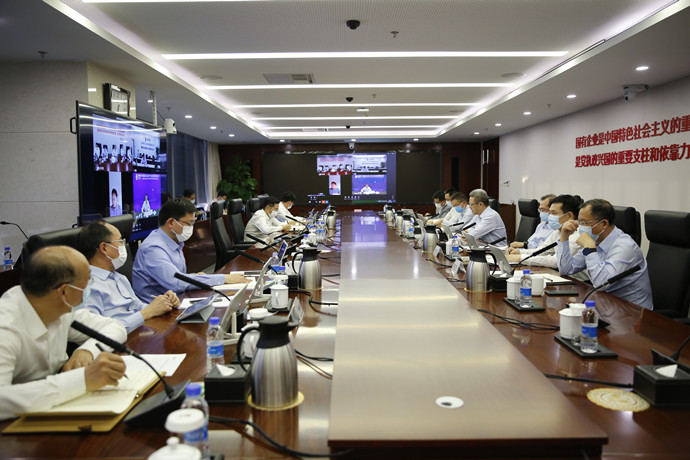 國家電投黨組理論學習中心組圍繞“‘建功新時代，喜迎二十大’習近平總書記重要指示批示精神再學習再落實再提升”開展學習研討