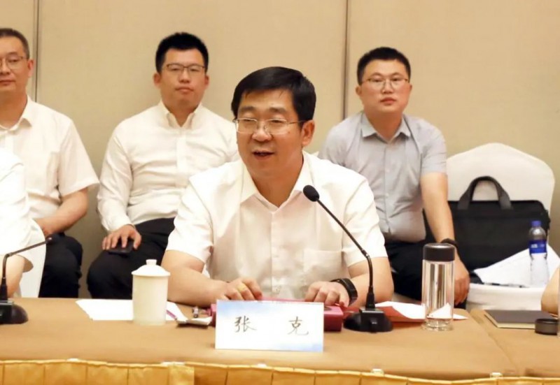 協(xié)鑫、徐工聯(lián)手！布局新能源