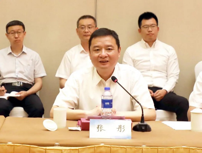 協(xié)鑫、徐工聯(lián)手！布局新能源