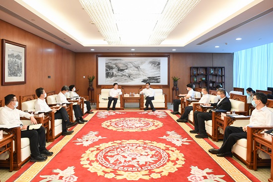 舒印彪鄧建玲會(huì)見保定市委書記黨曉龍、市長(zhǎng)閆繼紅