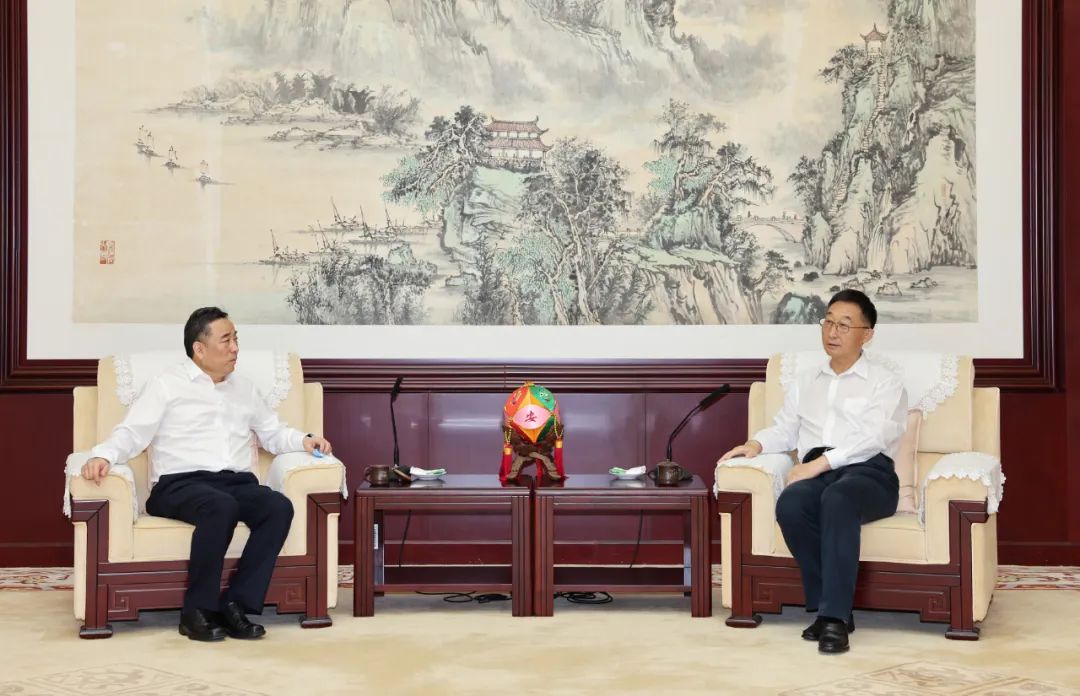 宋海良拜會廣西壯族自治區(qū)黨委書記劉寧、自治區(qū)主席藍(lán)天立