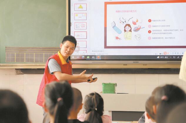 魏錕：用心服務(wù)是起點(diǎn)，客戶滿意是方向