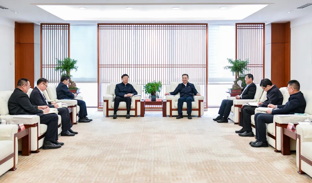 大唐集團(tuán)有限公司黨組書記、董事長鄒磊會(huì)見吉林省委常委、省委秘書長李偉