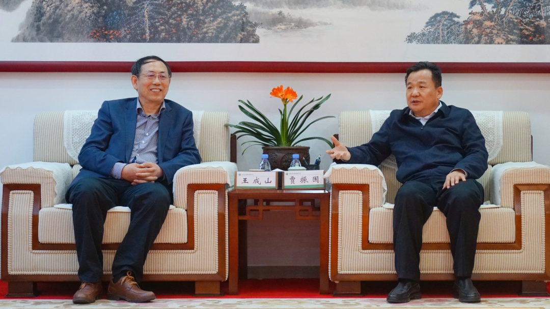 中國(guó)工程院院士王成山到訪(fǎng)內(nèi)蒙古電力集團(tuán)