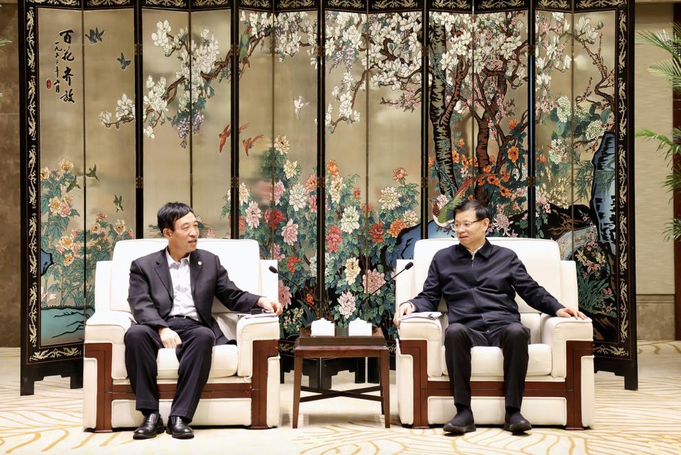 中國(guó)能建黨委副書記、總經(jīng)理孫洪水拜會(huì)江蘇省省長(zhǎng)許昆林