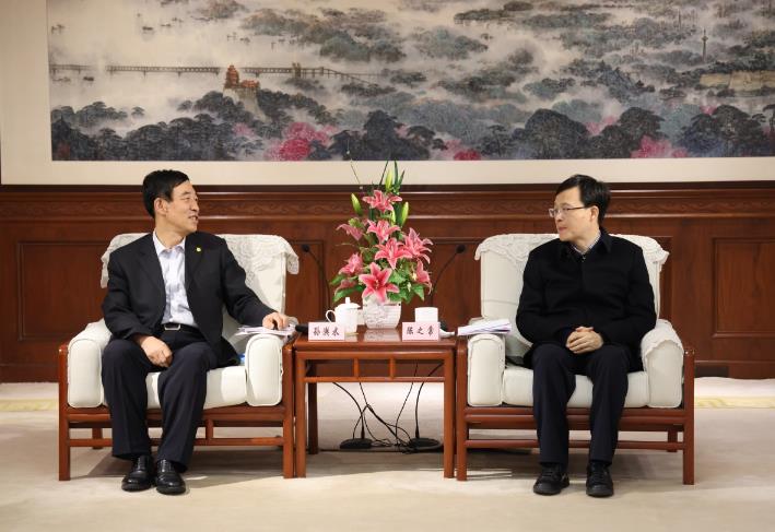 中國(guó)能建黨委副書記、總經(jīng)理孫洪水與南京市市長(zhǎng)陳之常會(huì)談