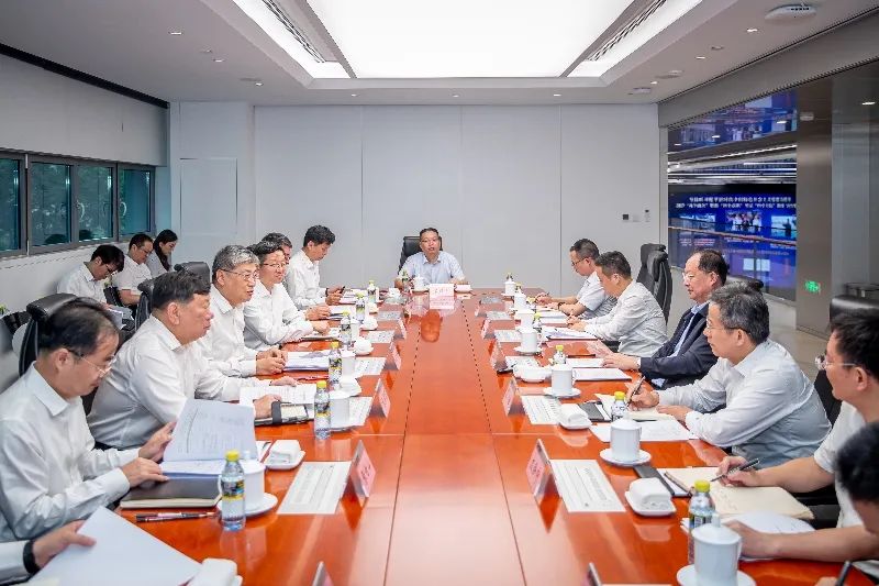 國家能源集團黨組書記、董事長劉國躍會見湖南省委副書記、省長毛偉明