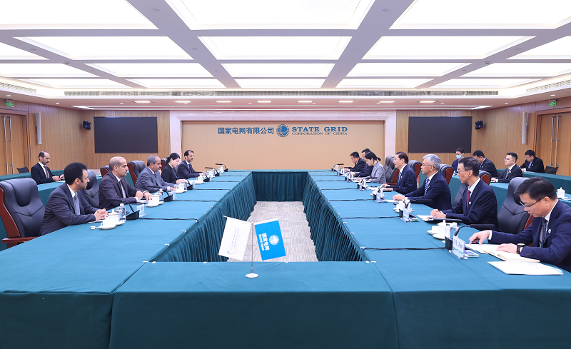 辛保安會(huì)見(jiàn)聯(lián)合國(guó)全球契約組織總干事桑達(dá)·奧佳博、沙特電力公司首席執(zhí)行官哈立德·古努