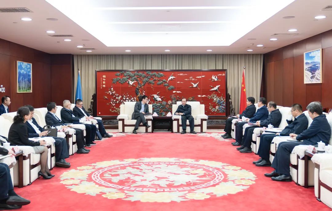 華電黨組書記、董事長(zhǎng)江毅會(huì)見上海電氣集團(tuán)黨委書記、董事長(zhǎng)吳磊