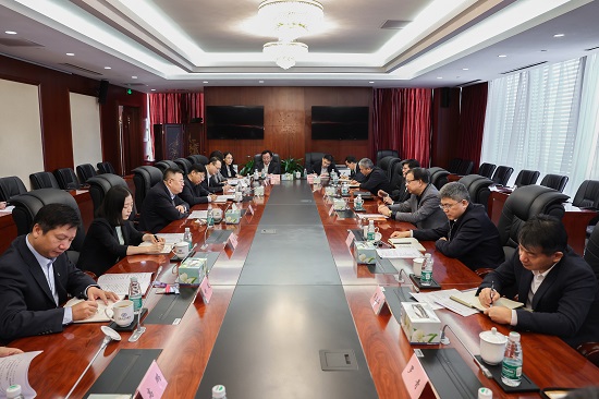 華能集團(tuán)總經(jīng)理、黨組副書記鄧建玲拜訪中國進(jìn)出口銀行黨委副書記、行長任生俊