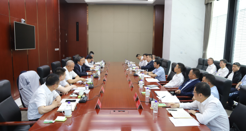 中國電建黨委常委、副總經(jīng)理劉源源與晉能控股集團黨委書記、董事長李國彪舉行會談