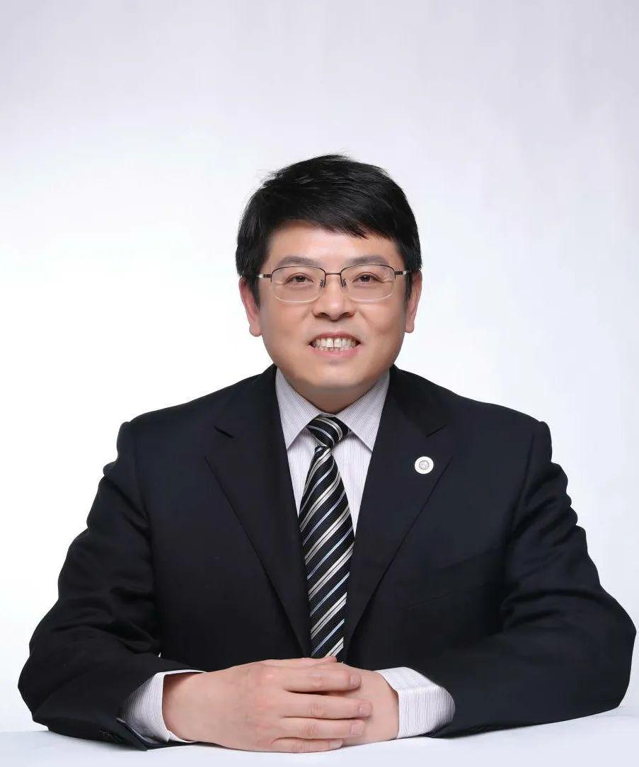 北大副校長董志勇：警惕中國新能源“產(chǎn)能過?！钡难哉撓葳? width=