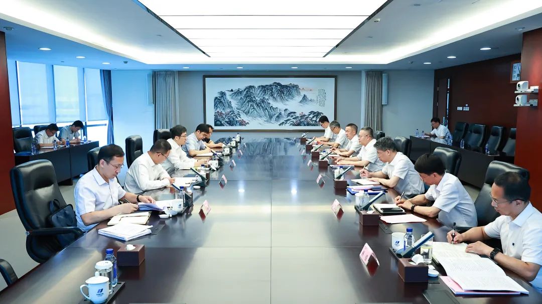 國家能源局黨組成員、副局長何洋到中國華電開展專題調(diào)研