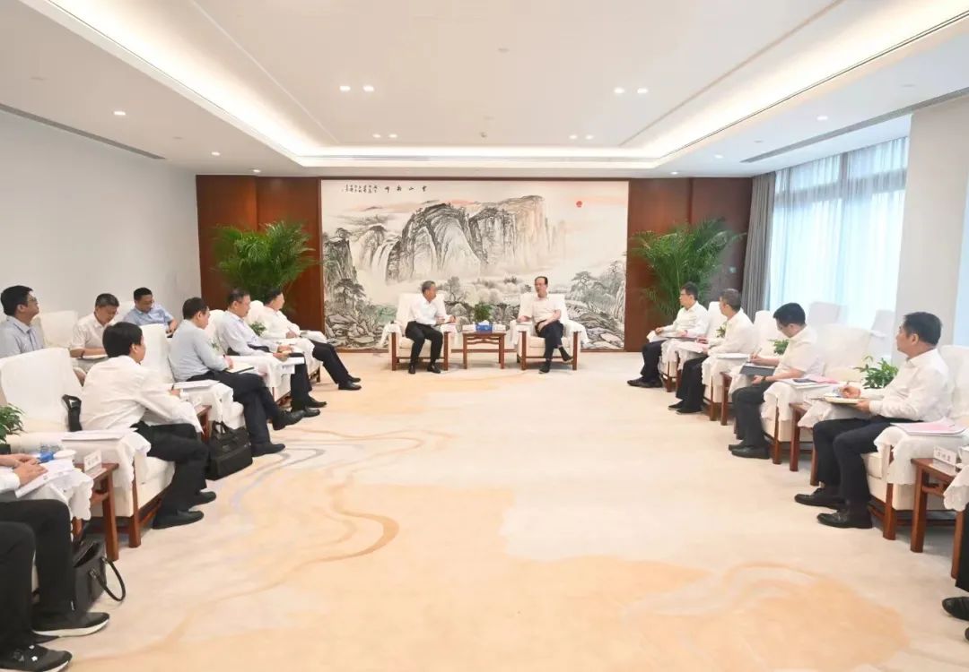 中國電建黨委書記、董事長丁焰章會(huì)見南瑞集團(tuán)董事長、黨委書記山社武