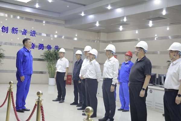 國務(wù)院國資委黨委委員、副主任茍坪到新疆華電喀什熱電公司宣講黨的二十屆三中全會精神并調(diào)研