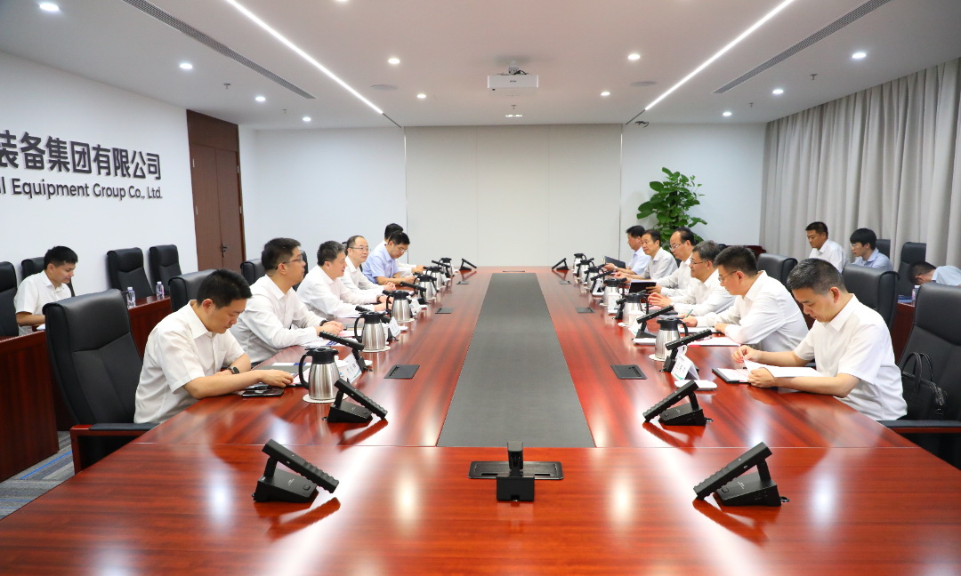 中國電氣裝備黨委副書記、總經(jīng)理周群會見西安市市長葉牛平