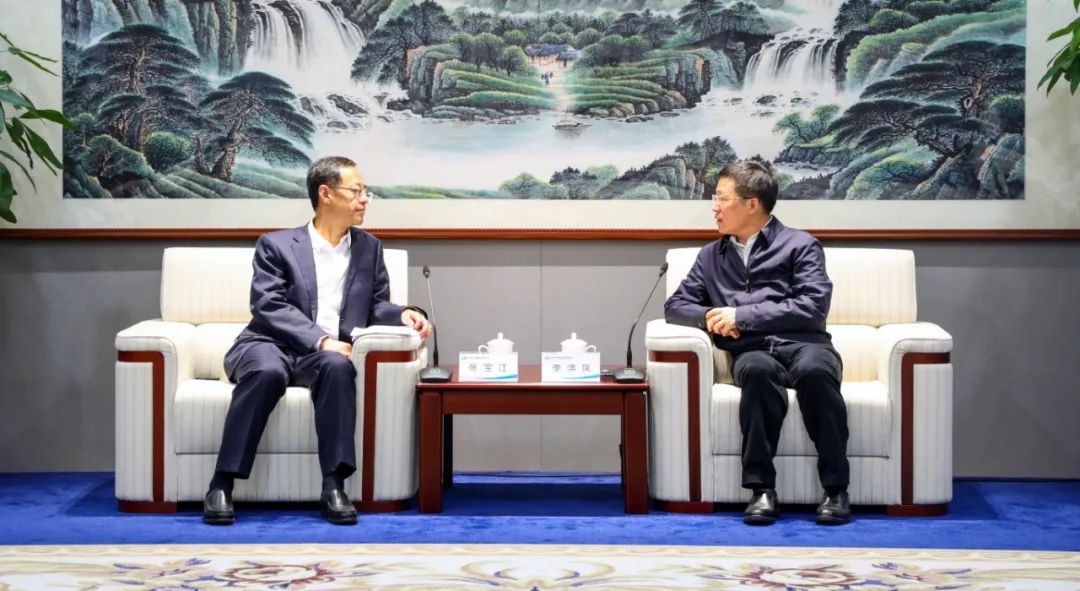 中國(guó)電氣裝備黨委書記、董事長(zhǎng)李洪鳳會(huì)見交通銀行黨委副書記、行長(zhǎng)張寶江
