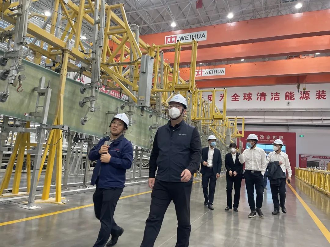 華電浙江公司黨委書記趙偉東赴中車株洲所、三一重能、湖南大學(xué)全國重點(diǎn)實(shí)驗(yàn)室開展高層交流活動  華電浙江 2024年10月27日 18:46 浙江      10月24-26日，華電浙江公司黨委書記、執(zhí)行