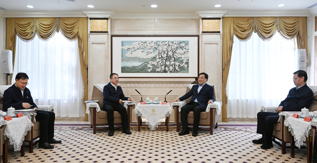 大唐集團(tuán)董事長鄒磊、總經(jīng)理張傳江拜會江蘇省委書記信長星、省長許昆林
