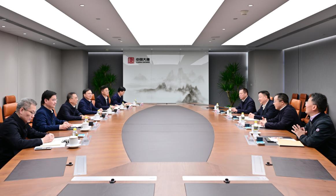 中國大唐董事長鄒磊、總經理張傳江與中廣核董事長楊長利、總經理高立剛會談