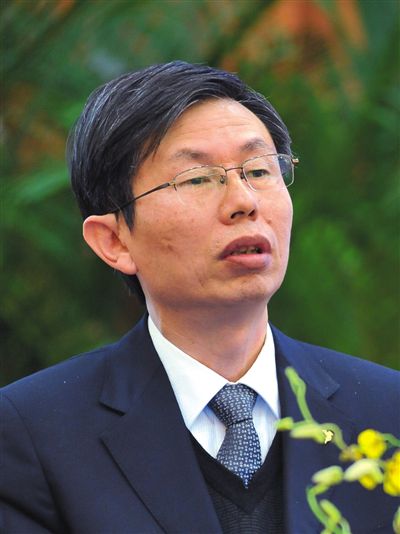曾鳴：能源互聯(lián)網要實現(xiàn)產業(yè)升級，傍上區(qū)塊鏈就OK嗎？